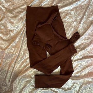 Fashion Nova Matching leggings / sports bra athletic set Perfect Condition